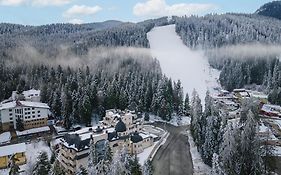 Festa Winter Palace Hotel